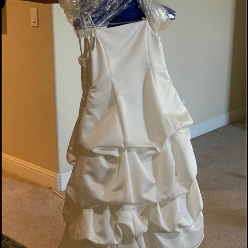 Flower girl dresses size 8 and 10